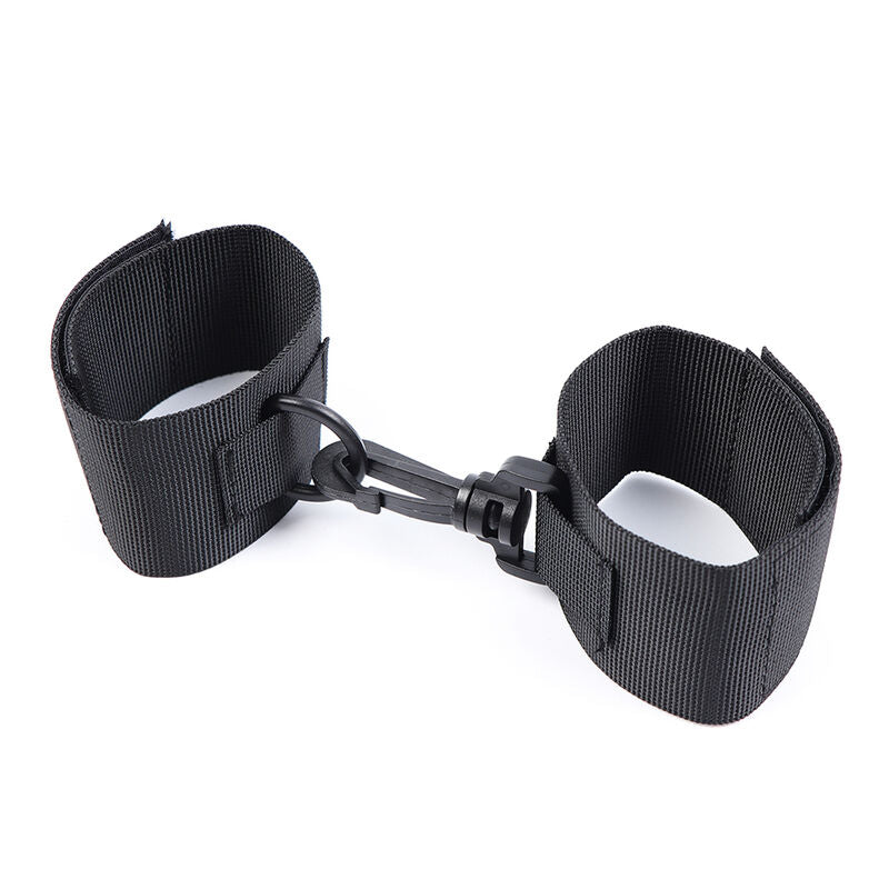 OHMAMA FETISH NYLON WRIST RESTRAINTS