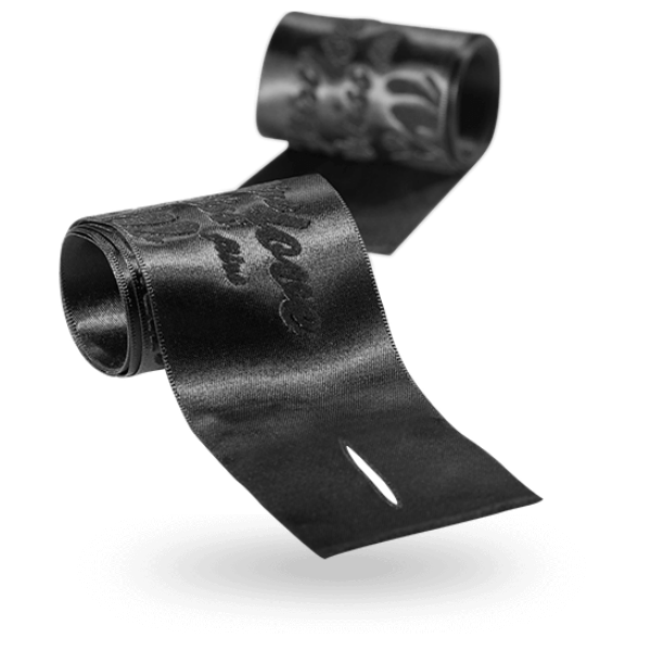 LES PETITS BONBONS SILKY SENSUAL HANDCUFFS.